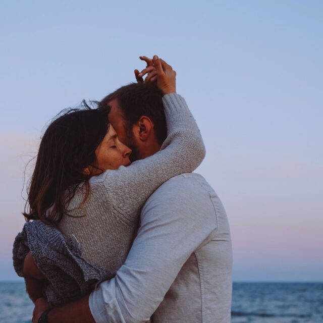 Couple working through conflict with a relationship therapist in Waterloo, Ontario