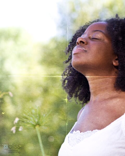 Hypnotherapy session at Bliss Counselling in Waterloo Ontario with therapist Robin Dewhurst